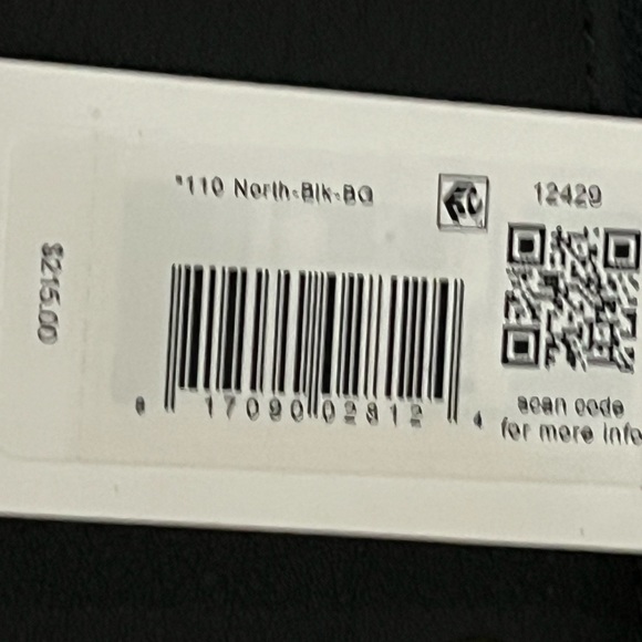 Brand new in box Hammitt Mr G and hammitt North wallet - Picture 10 of 16